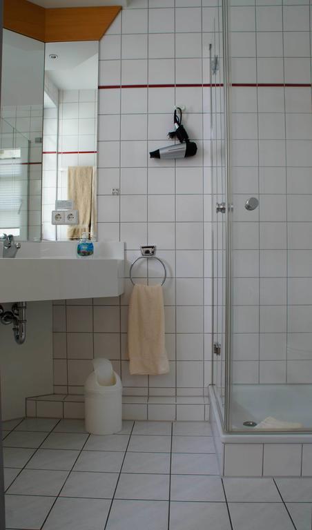 Hotel Rebstoeckle Hagnau Room photo